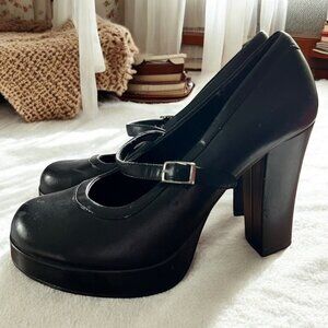 Bongo Black Faux Leather Platform Mary Jane Heels Size 8